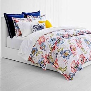 Ralph Lauren duvet cover and embroidered pillow cases. Full.
